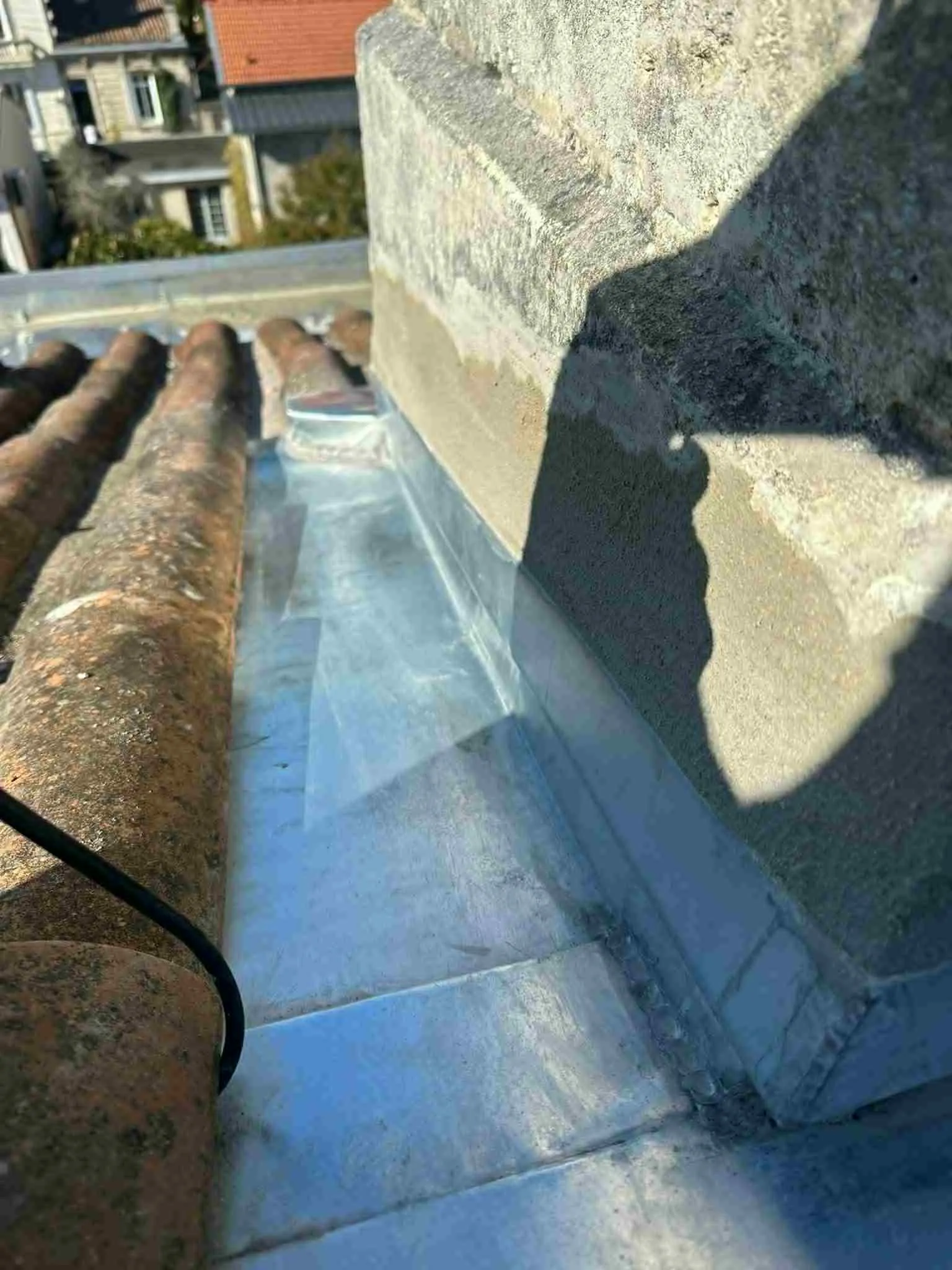 Recherche de fuite de toiture au Bouscat